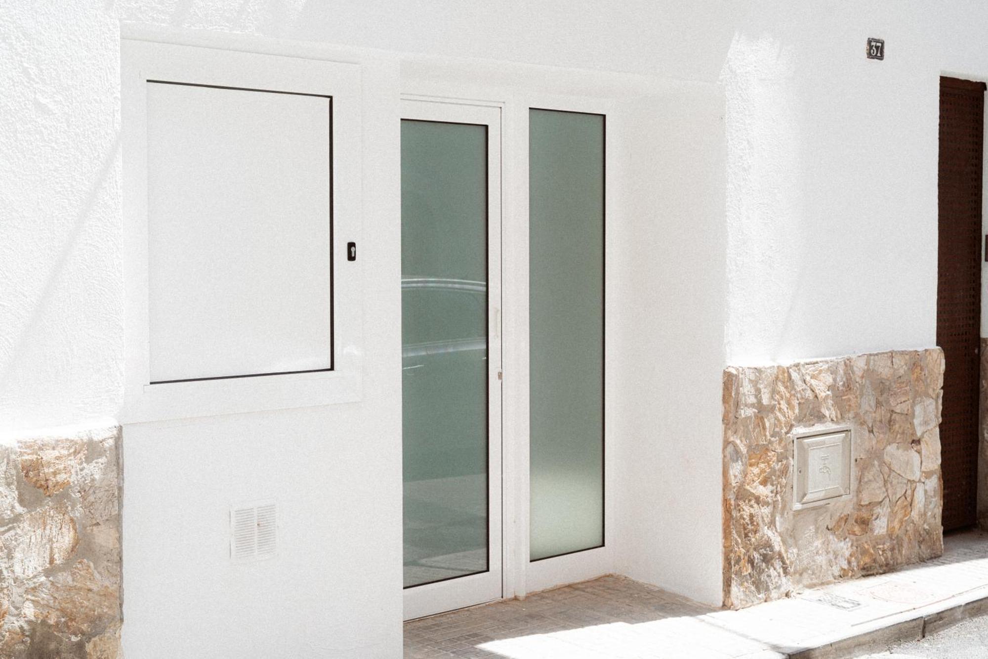 Apt. Con Piscina Interior En La Playa Alguer 라메틀라 데 마르 외부 사진