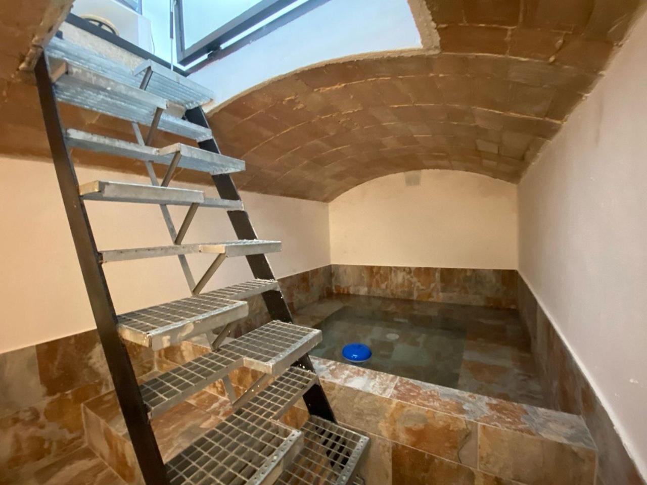 Apt. Con Piscina Interior En La Playa Alguer 라메틀라 데 마르 외부 사진