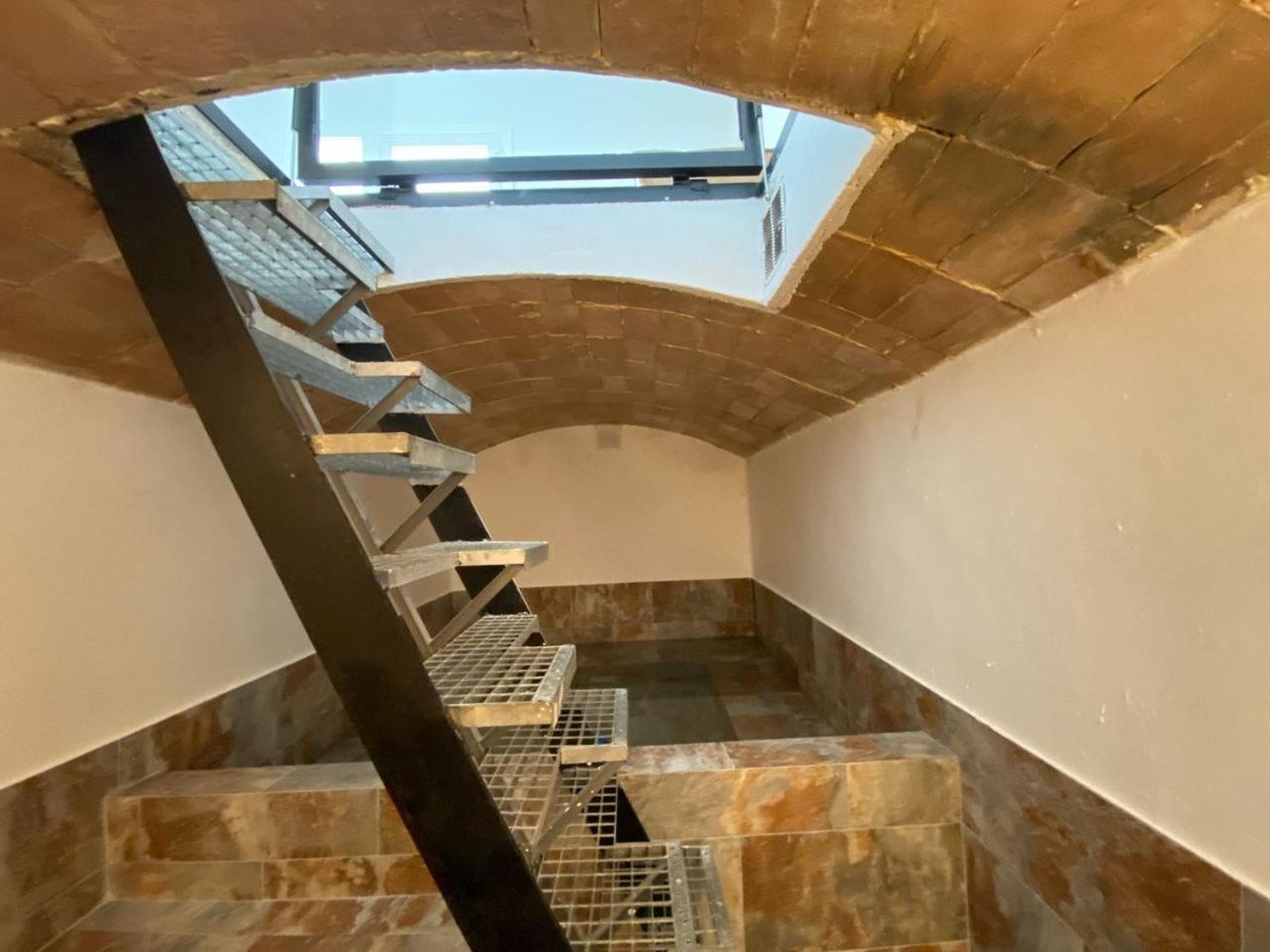 Apt. Con Piscina Interior En La Playa Alguer 라메틀라 데 마르 외부 사진